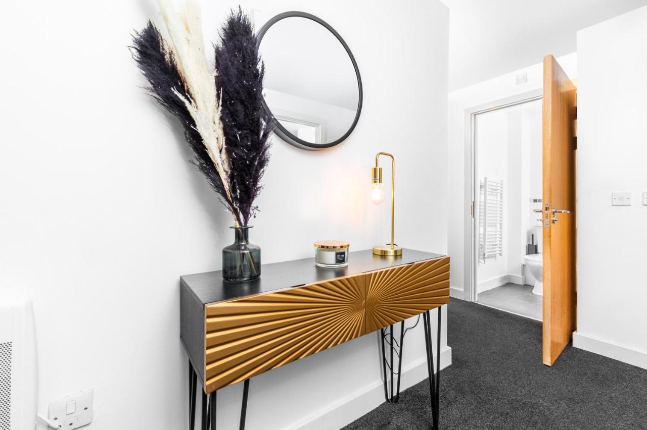 Beautiful Birmingham Central Spacious Apartment-Free Parking, Wifi, Contractors, Hs2, Bullring, Birmingham City Fc Luaran gambar